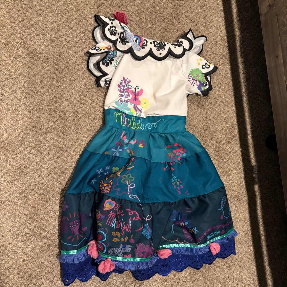Disney 4T Encanto Dress